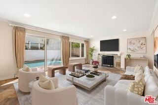 Parkway Calabasas - Photo 7 of 8