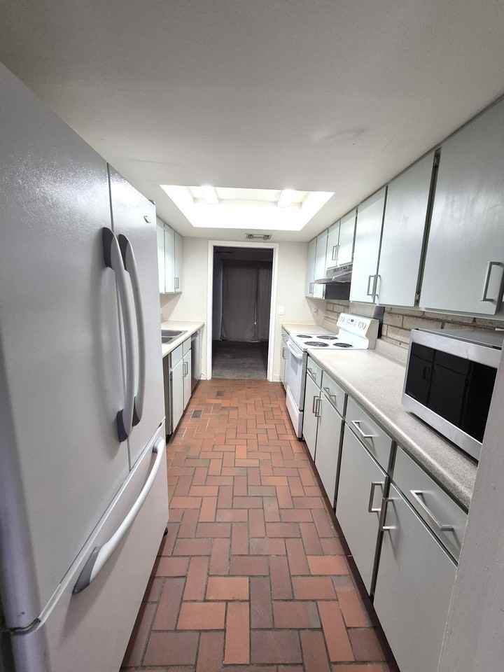 5701 East Glenn StreetUnit 43 #43 - Photo 5 of 37