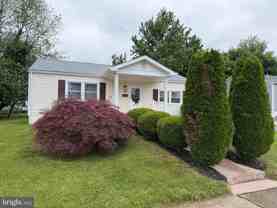 10 Burton Ave - Photo 1 of 1
