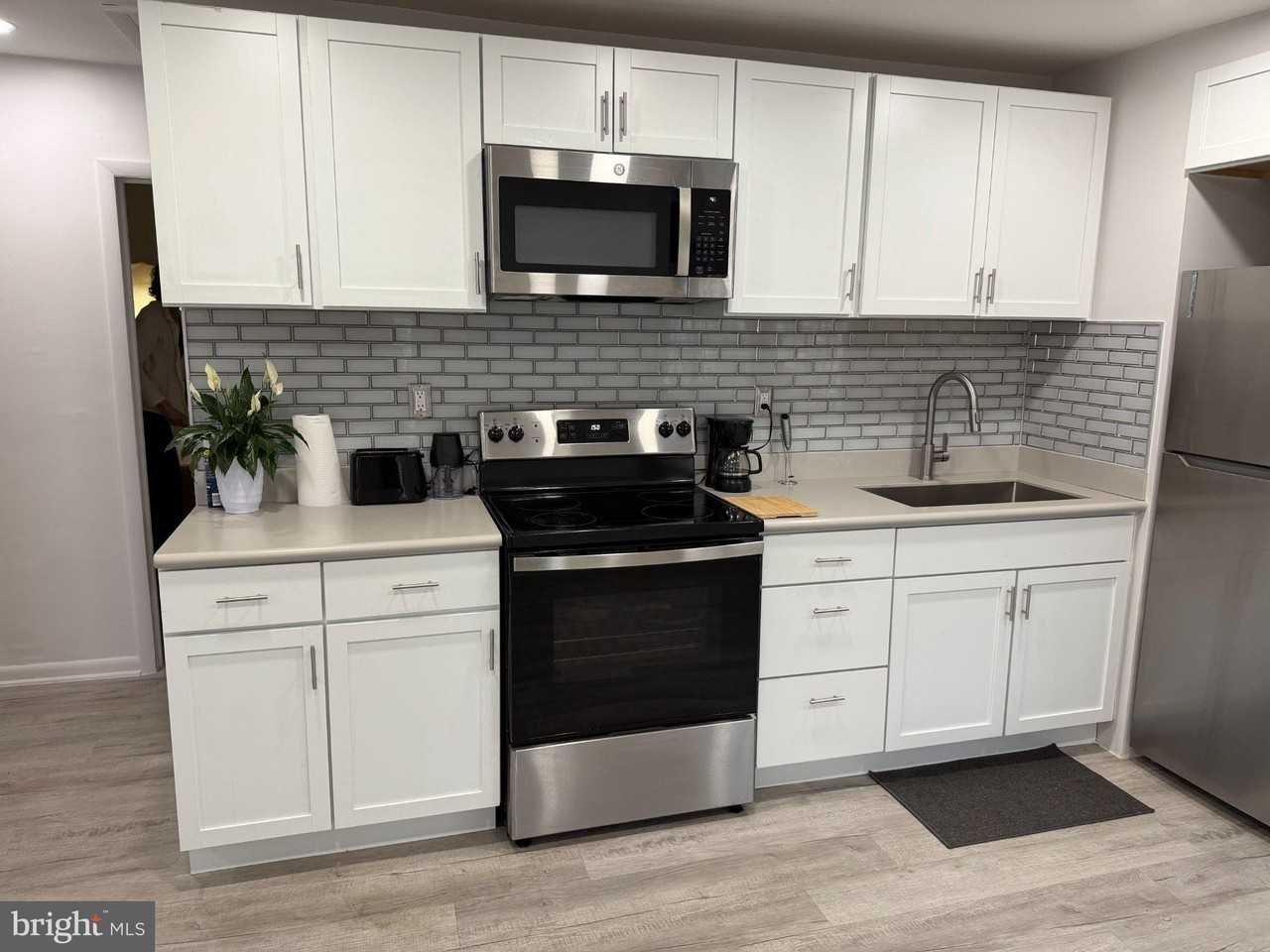 10 Burton Ave - Photo 2 of 14