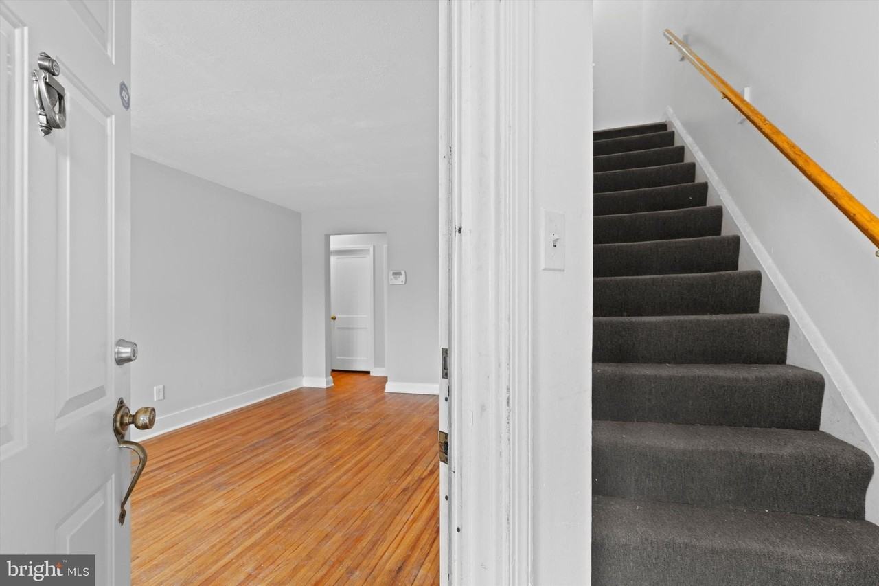 1315 Taylor Ave - Photo 4 of 13