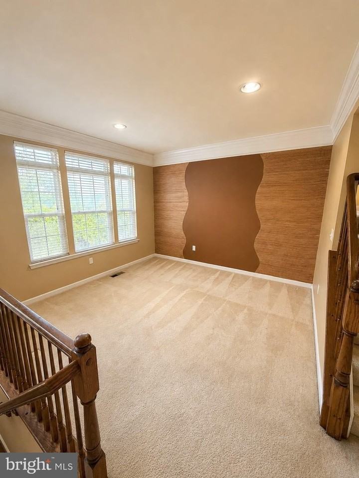 6006 Joseph Scott Dr - Photo 5 of 37