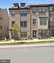 6066 Beake St - Photo 1 of 1