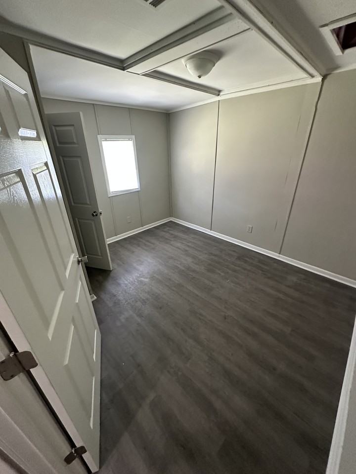 206 N Washington St #1 - Photo 5 of 12