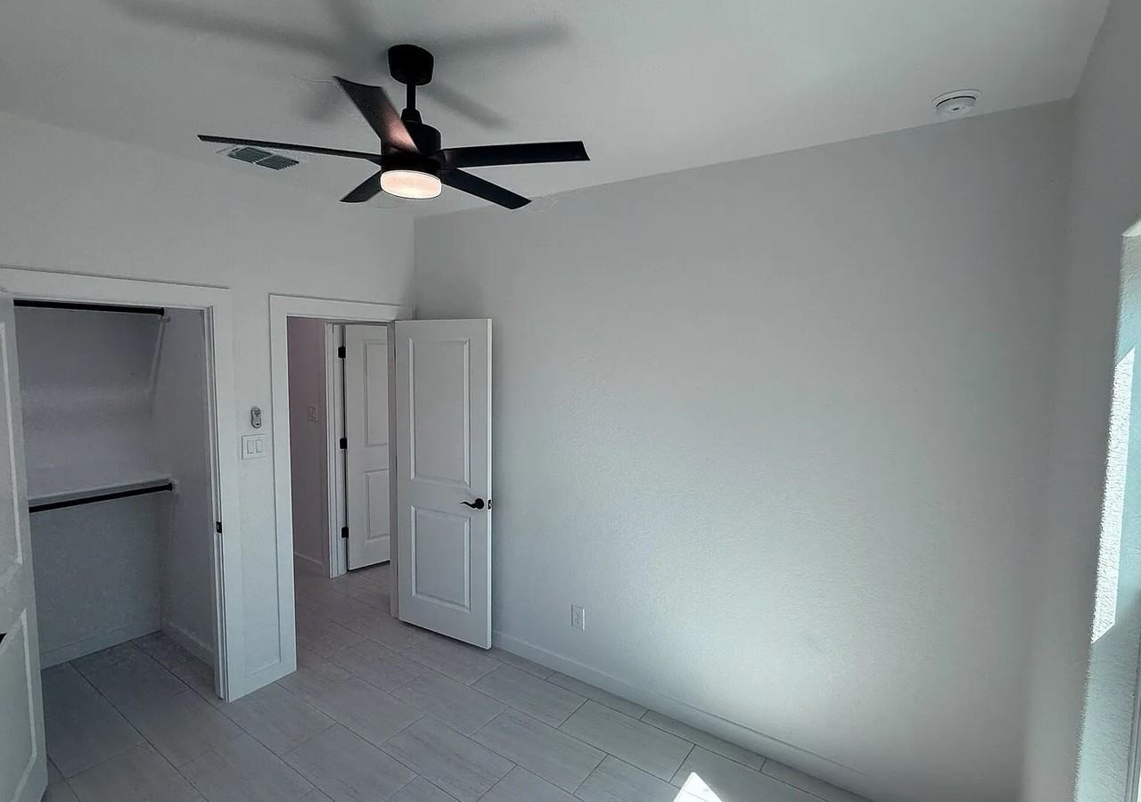 214 Pima St #102 - Photo 6 of 10