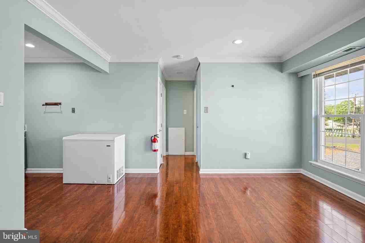 275 Green St #4A6 - Photo 7 of 20