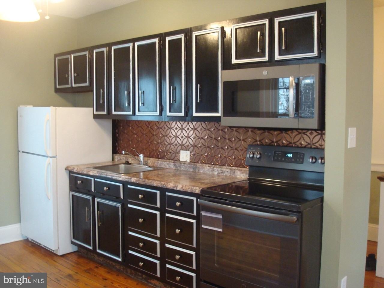 207 Wollerton St - Photo 7 of 32