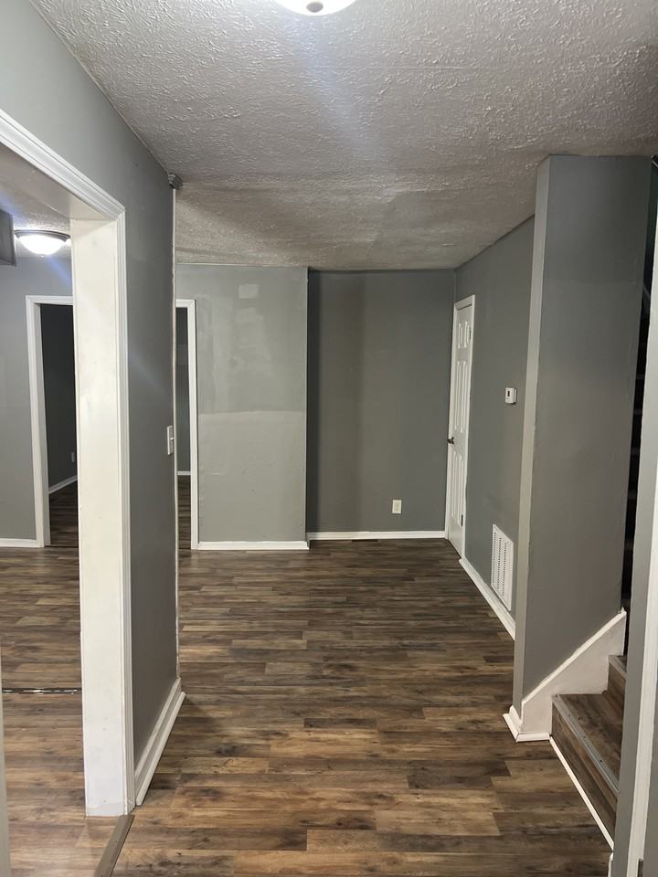 378 Cowan St #382 - Photo 3 of 43