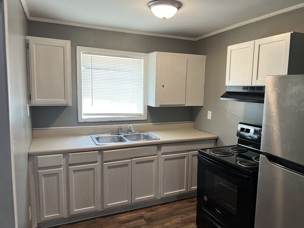 378 Cowan St #382 - Photo 7 of 43