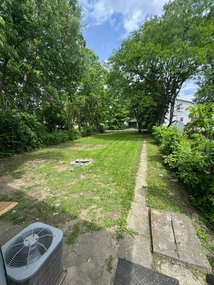 1209 Grove St #1 - Photo 2 of 15