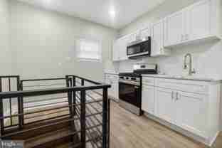 5437 Webster St - Photo 1 of 1