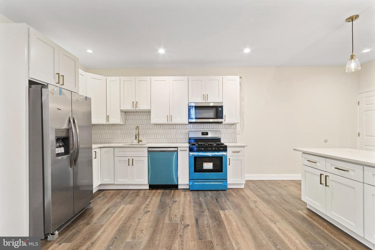 215 N 53rd St - Photo 6 of 14
