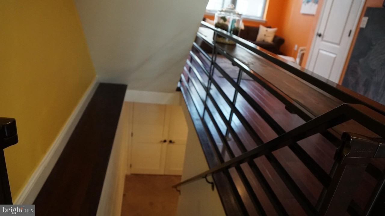 2144 Fernon St - Photo 3 of 14