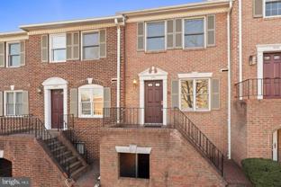 1454 N Quinn St - Photo 1 of 1