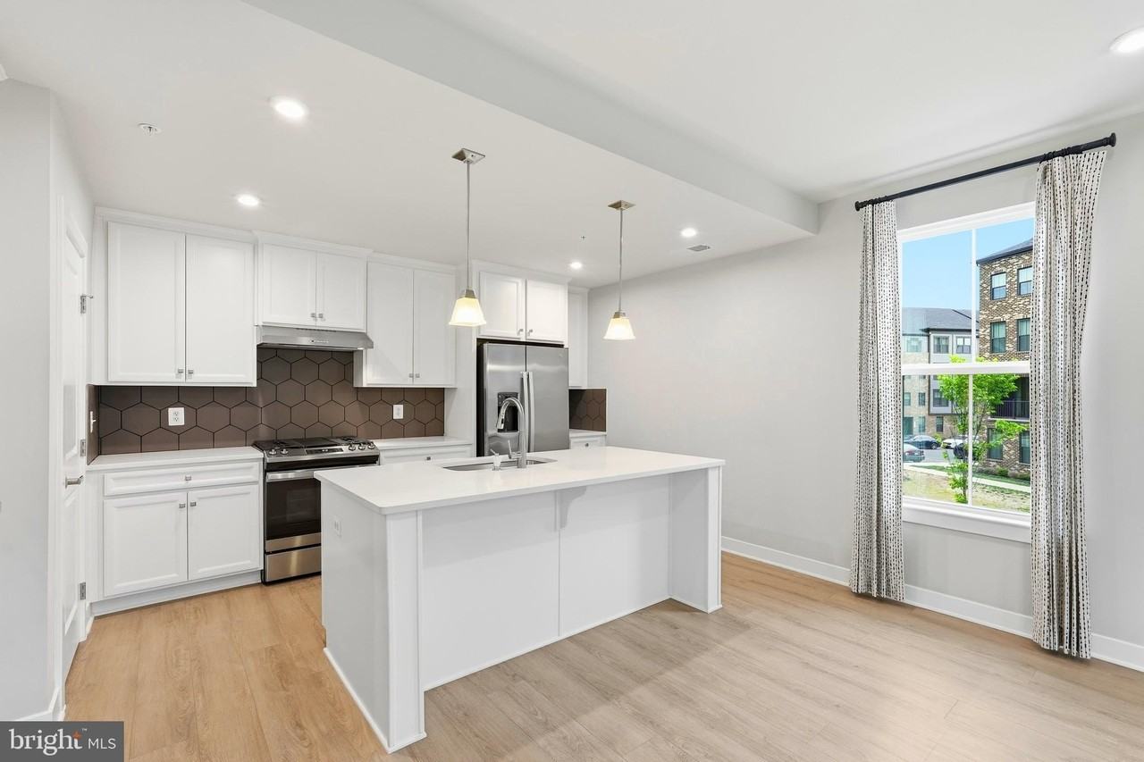 14540 George Carter Way #290 - Photo 7 of 50