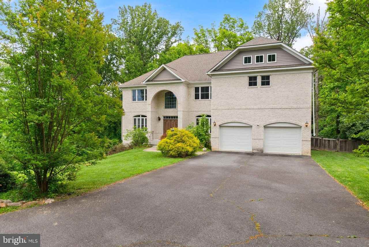 7324 Statecrest Dr - Photo 2 of 50