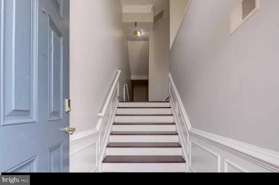 13118 Rose Petal Cir - Photo 2 of 31