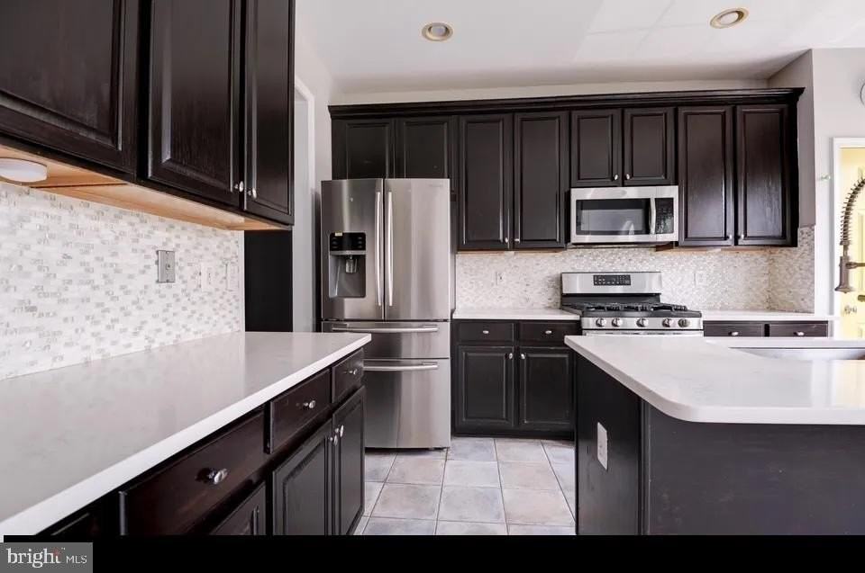 13118 Rose Petal Cir - Photo 3 of 31
