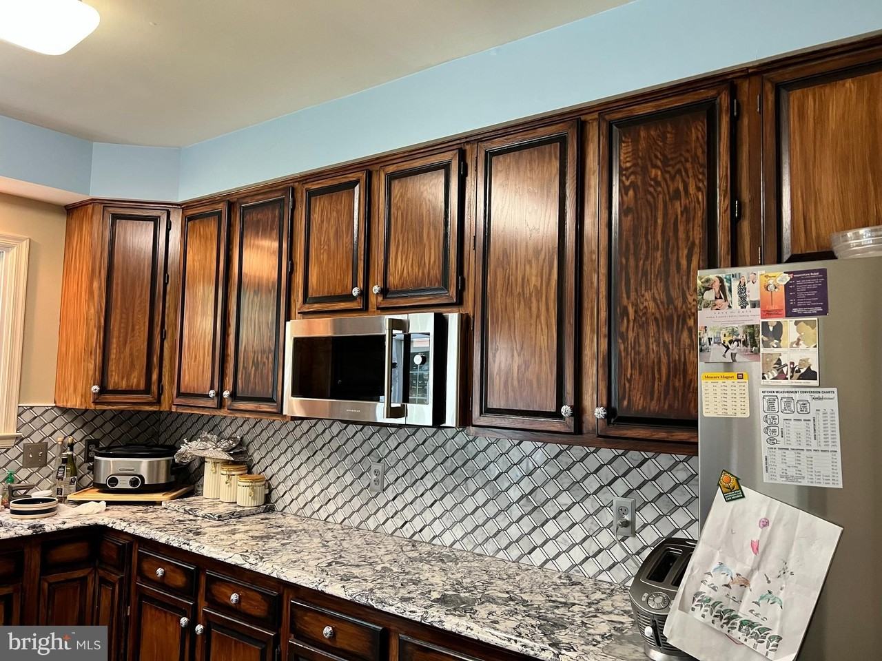 8530 Oak Chase Cir - Photo 6 of 28