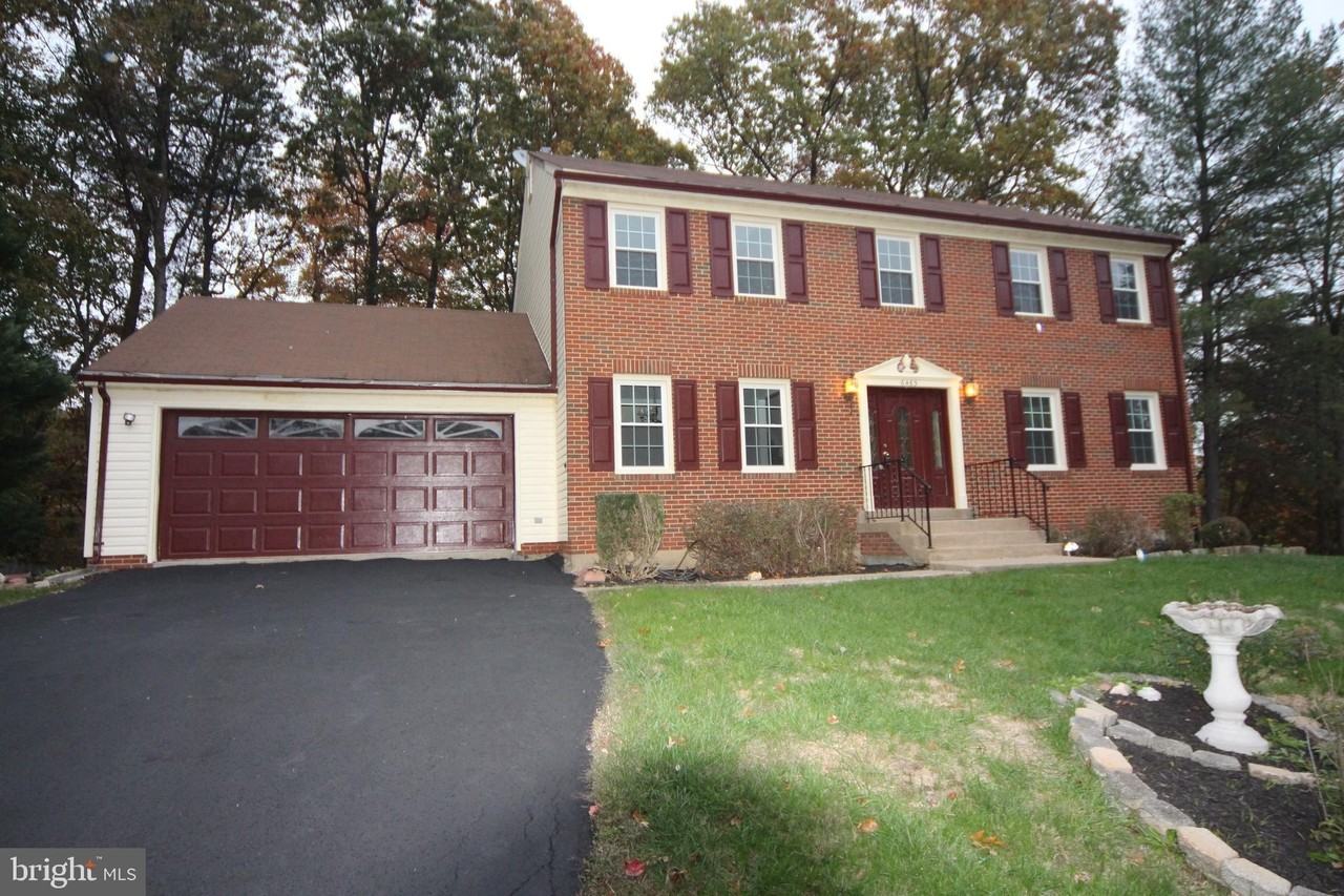 6463 Honey Tree Ct - Photo 2 of 42