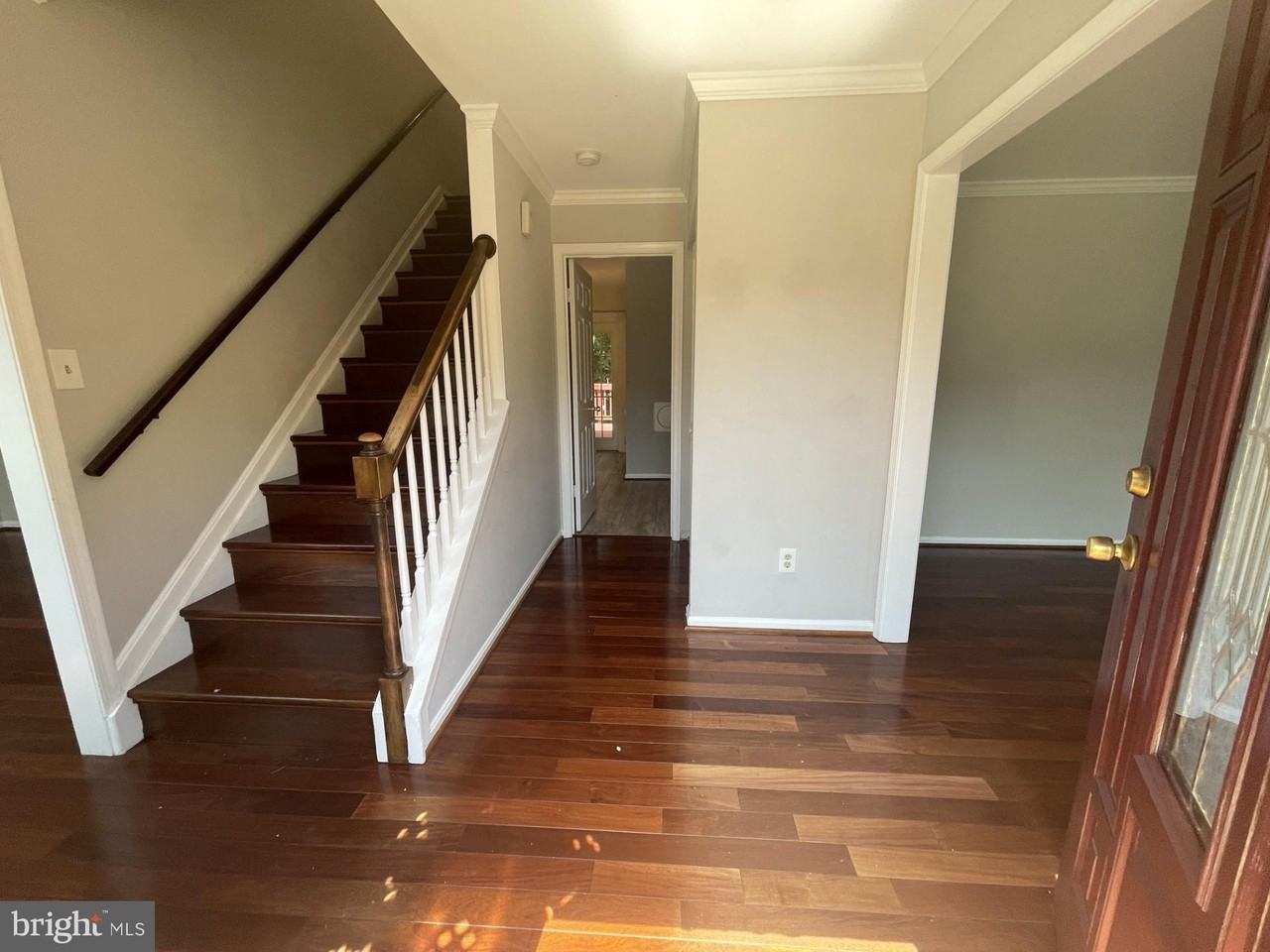 6463 Honey Tree Ct - Photo 3 of 42