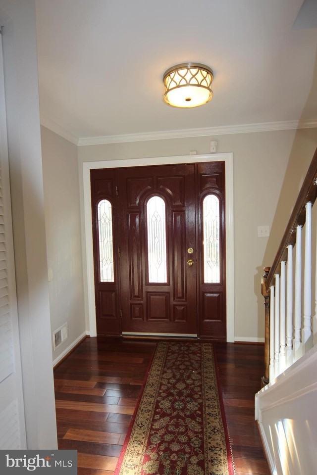 6463 Honey Tree Ct - Photo 4 of 42
