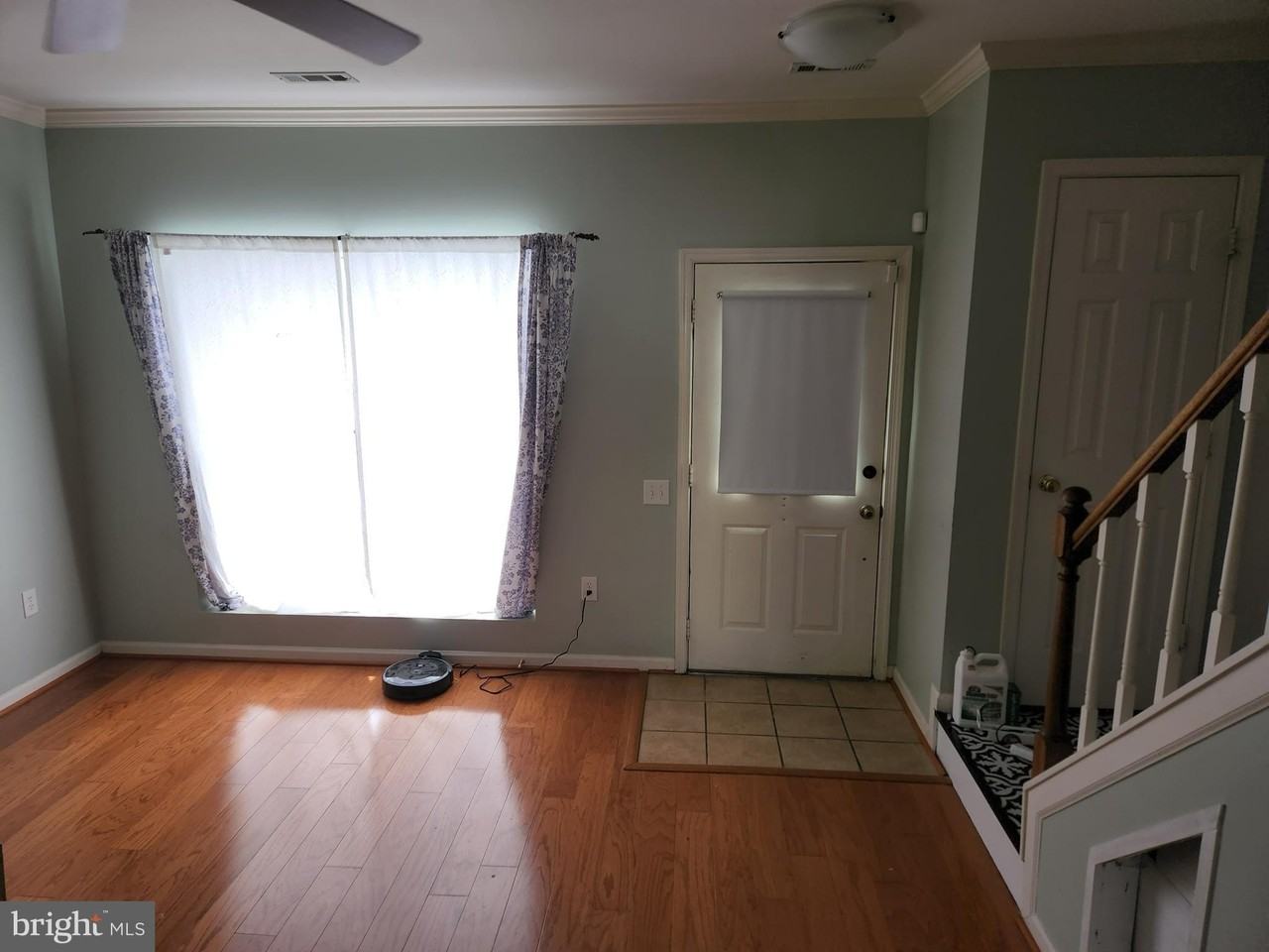 7148 Westfield Ct - Photo 3 of 8