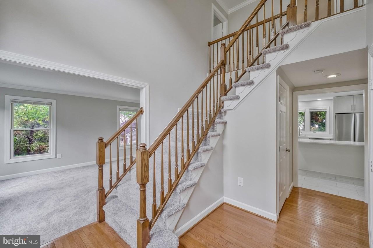 4287 Exeter Dr - Photo 5 of 50