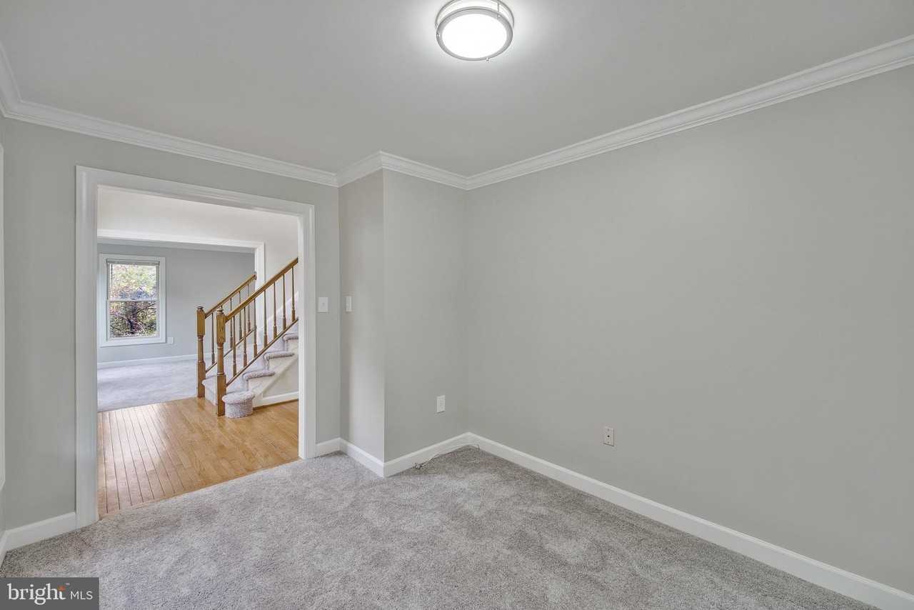 4287 Exeter Dr - Photo 6 of 50