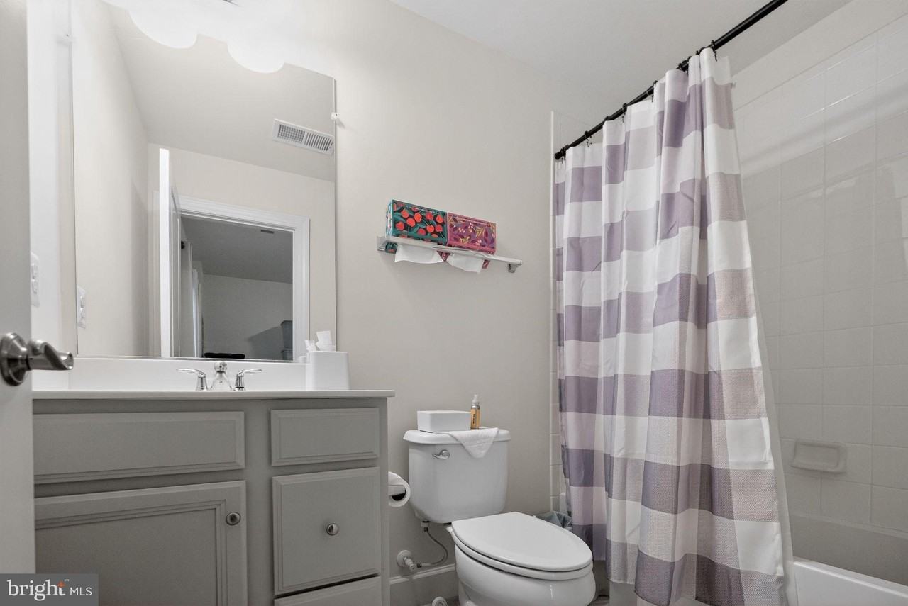 15297 Westham Ct - Photo 6 of 26