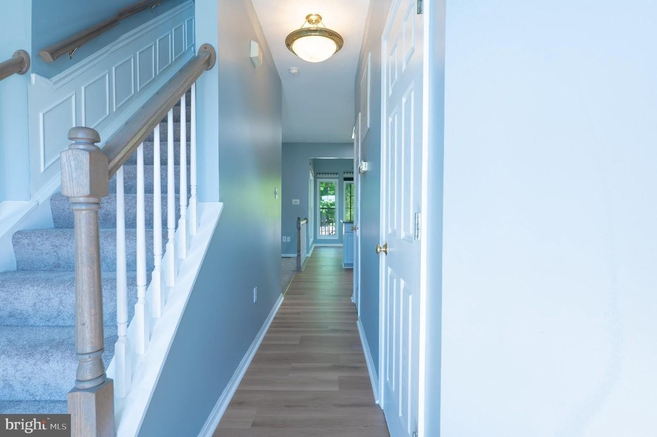 15 Varone Dr - Photo 6 of 26