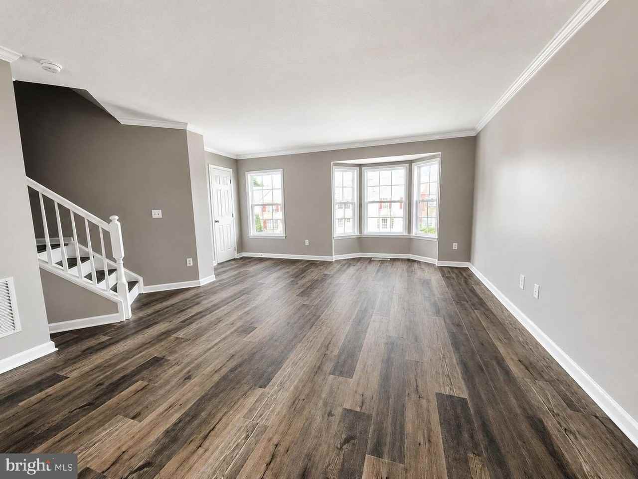 17 Snead Dr - Photo 5 of 50