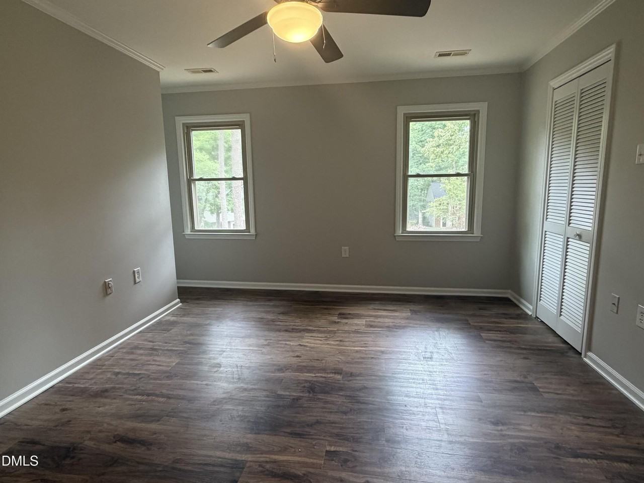 5551 Hamstead Xing - Photo 5 of 11