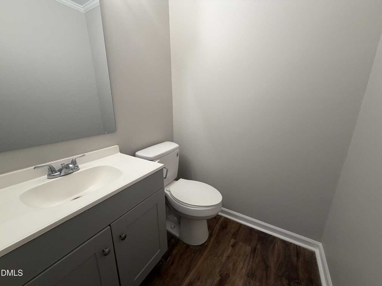 5551 Hamstead Xing - Photo 6 of 11