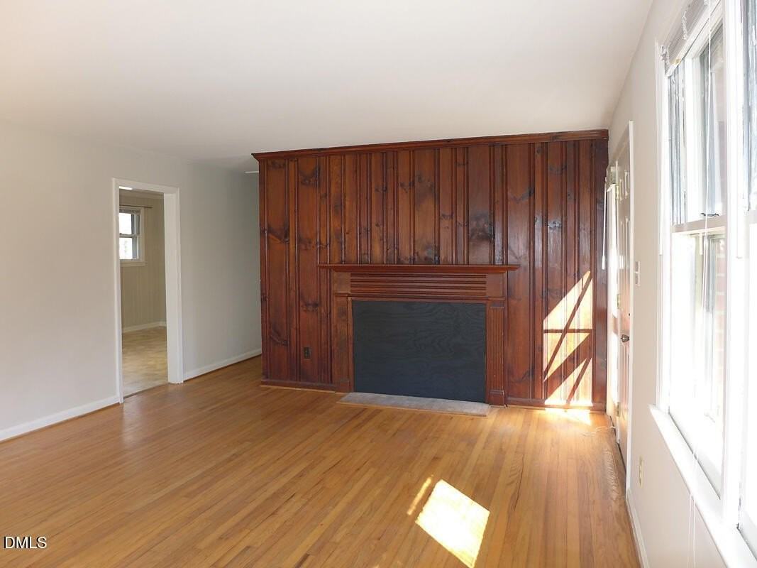 424 Ridgefield Rd - Photo 5 of 23