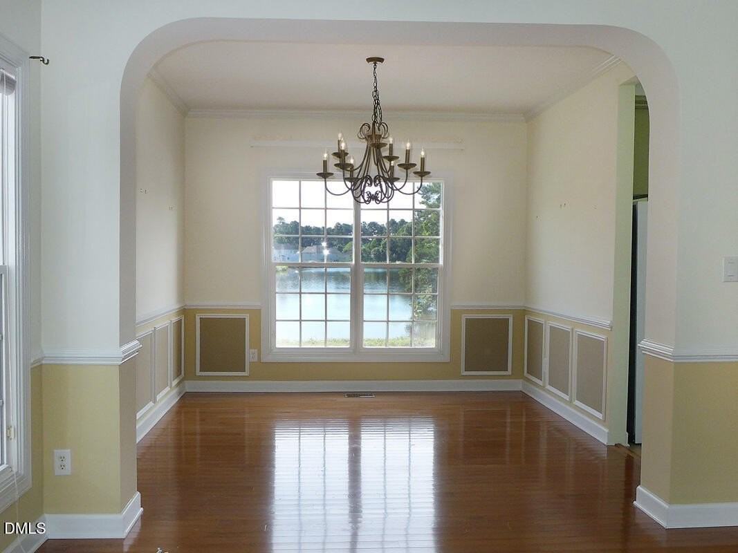 5 Lakehurst Ct - Photo 5 of 29