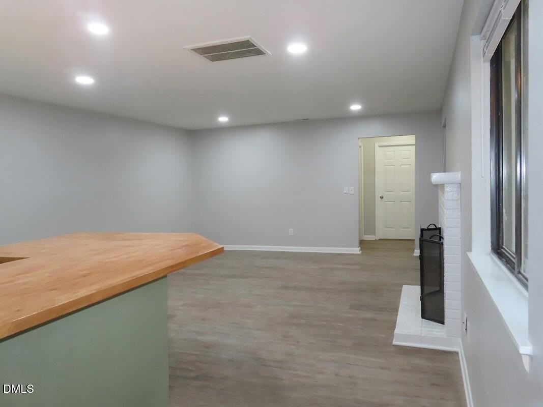 913 Shadylawn Rd #A - Photo 3 of 16