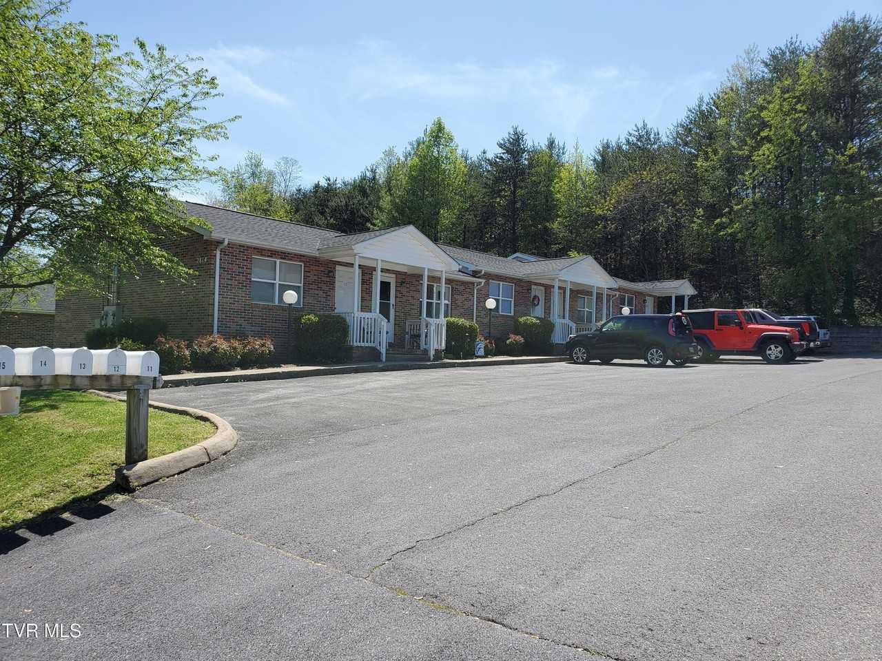 2816 Plymouth Rd #1