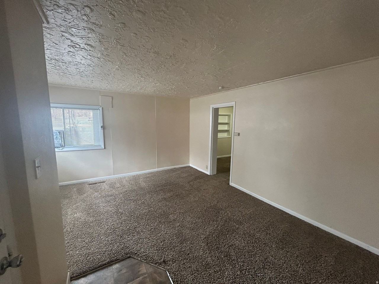 265 E Rigdon Ave #1 - Photo 4 of 15