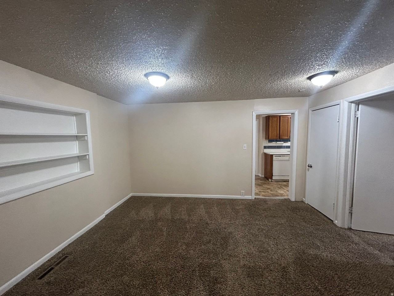265 E Rigdon Ave #1 - Photo 5 of 15