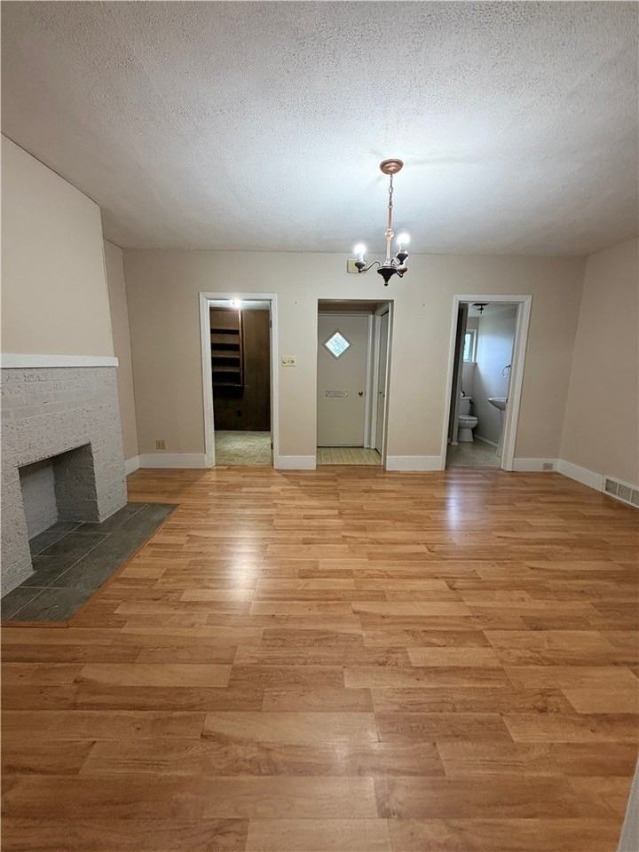 1704 State Ave - Photo 2 of 20