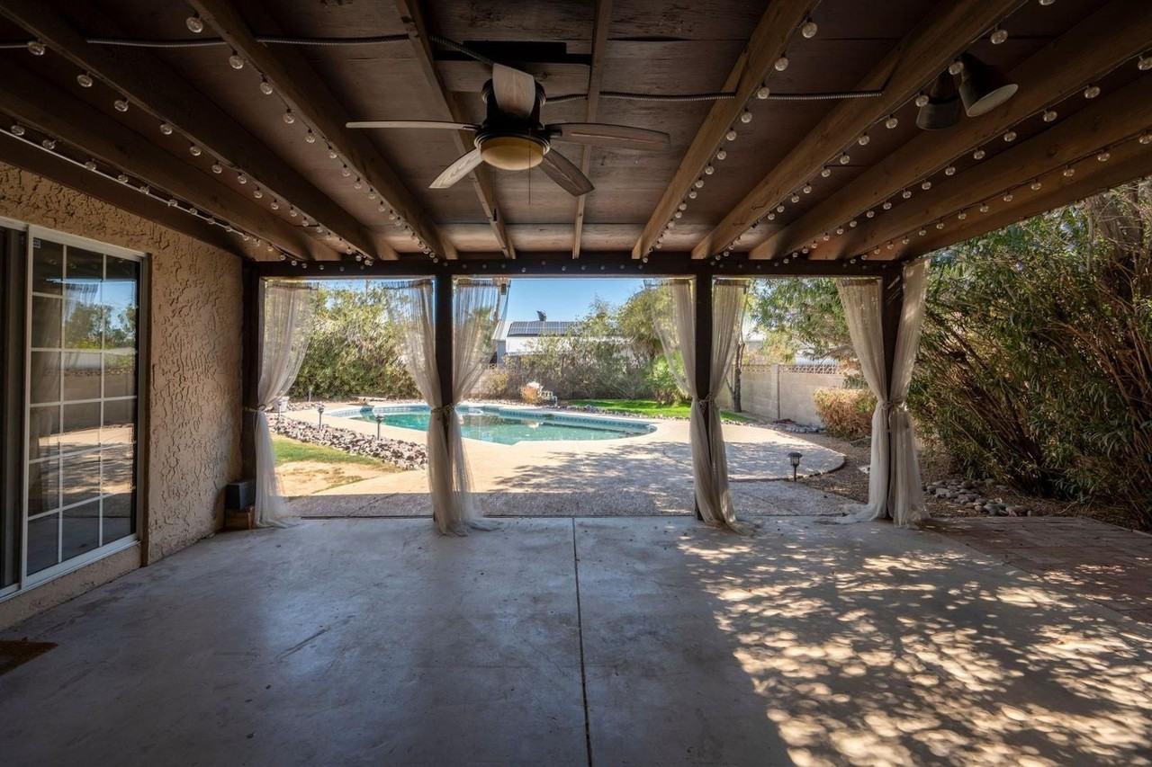 14237 N 34th Way - Photo 3 of 13