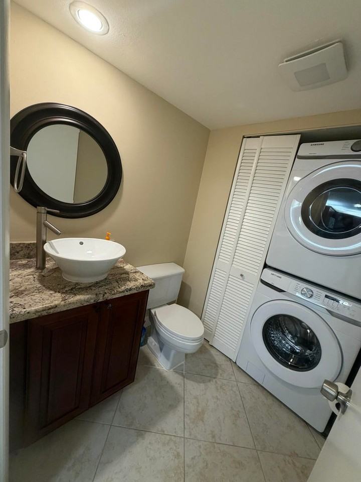 2407 24th Ln - Photo 3 of 5