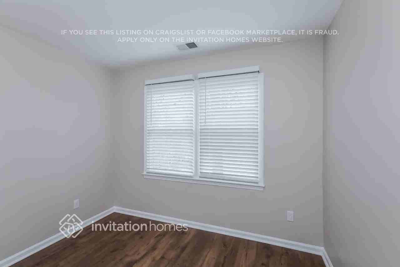 8701 Taybrook Dr - Photo 7 of 14