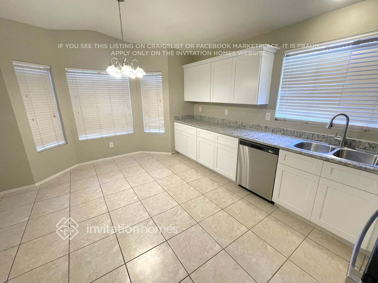 706 S Golden Key St - Photo 4 of 10