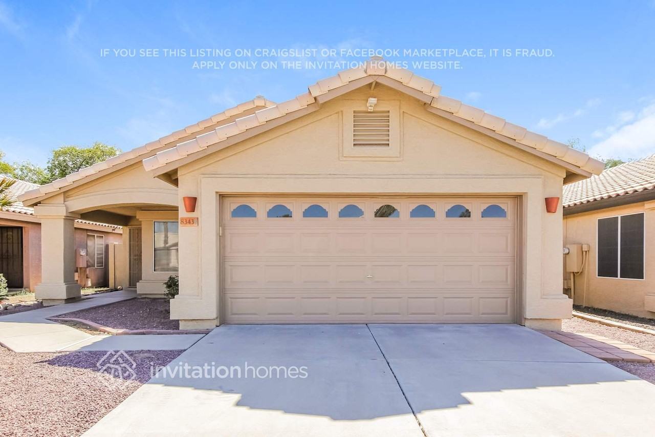 8343 W Bloomfield Rd