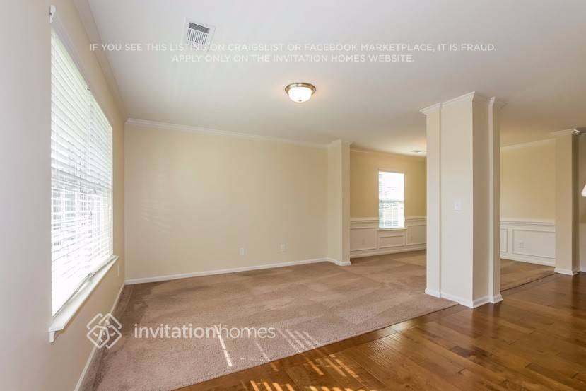 9507 Pond Vista Ct - Photo 4 of 24