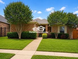 2302 Greenpark Dr - Photo 1 of 1