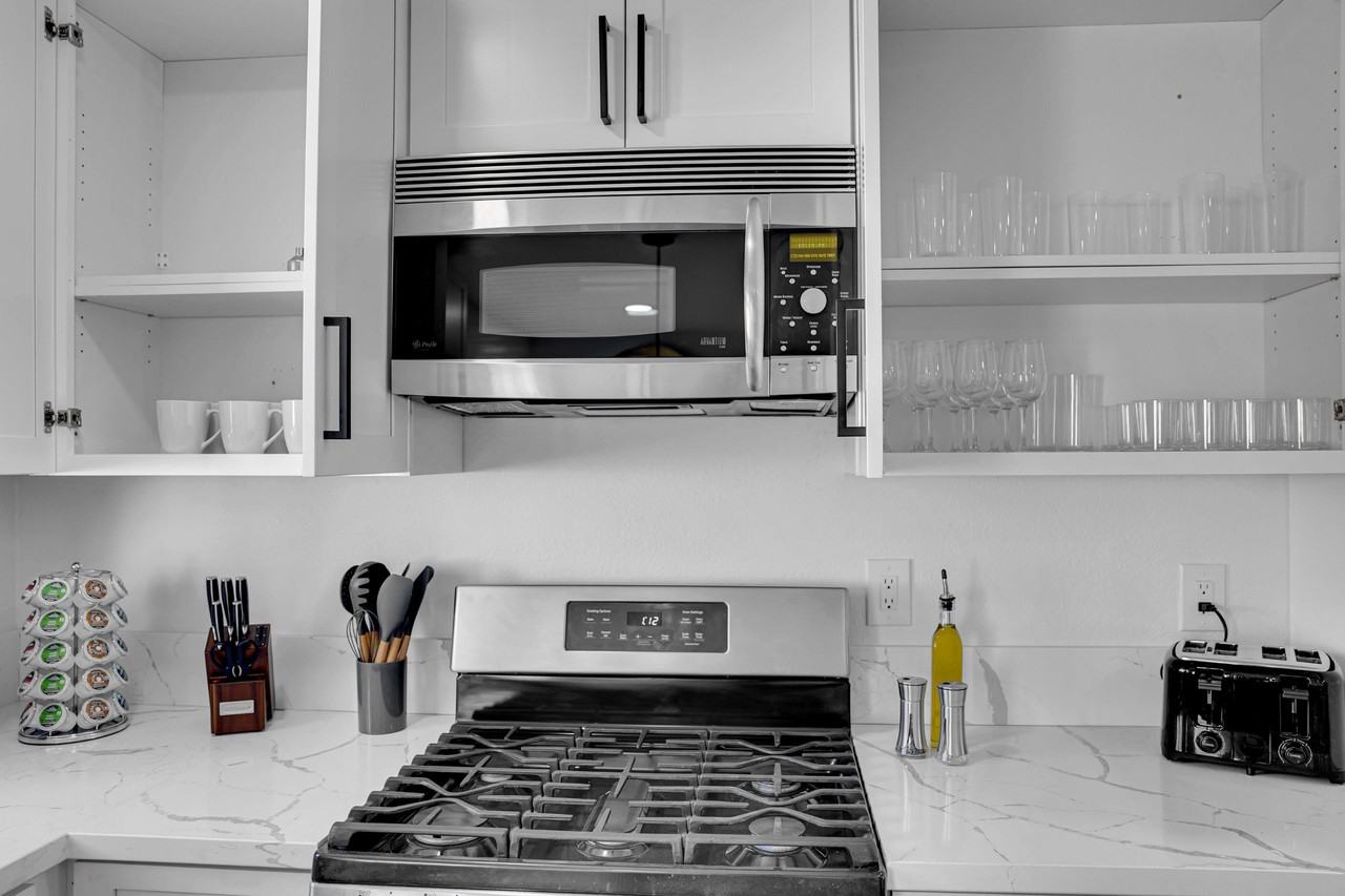 Battle Creek Cir - Photo 4 of 14
