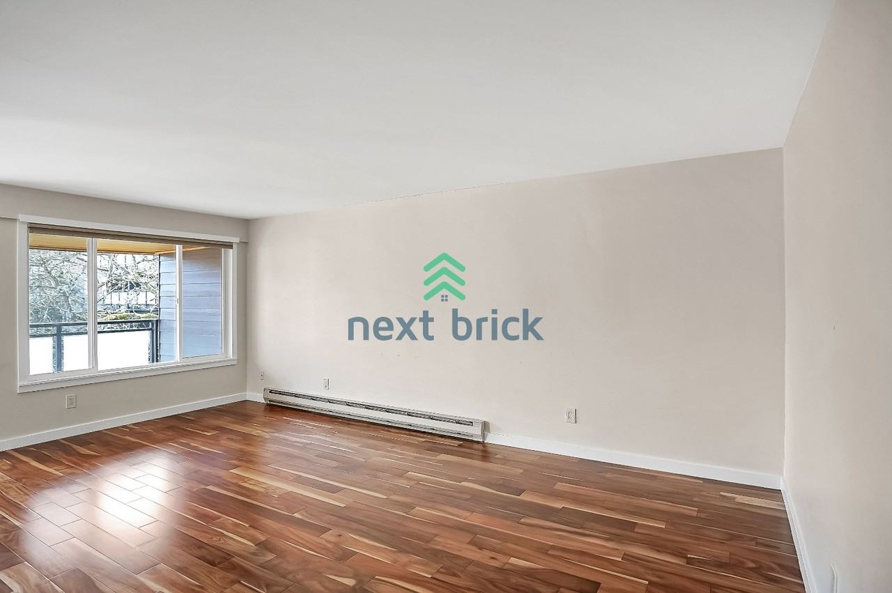 7021 Sand Point Way Ne #B312 - Photo 7 of 13